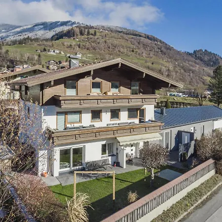Appartement 7 *
